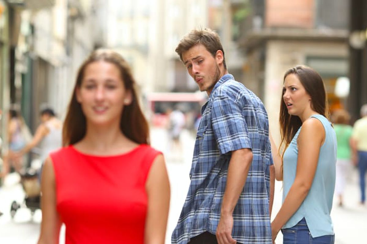 Distracted Boyfriend meme about SteadyStraps